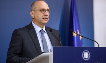 Οικονόμου: ΄Εκτακτη χρηματοδότηση για την κάλυψη του ενεργειακού κόστους των σχολείων