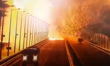 Οργή Πούτιν για την έκρηξη στη γέφυρα της Κριμαίας - Διέταξε έρευνα για τα αίτια (pic & vid)