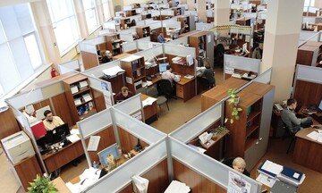Tη Δευτέρα ξεκινούν οι αιτήσεις για 3.000 θέσεις εργασίας, με επιδότηση έως 8.400 ευρώ