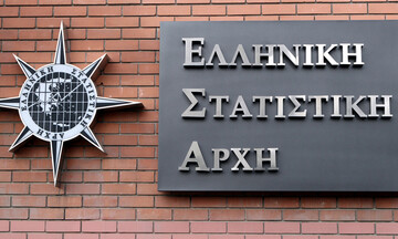 ΕΛΣΤΑΤ: Άνοδος 39% στον τζίρο των ελληνικών επιχειρήσεων το β΄τρίμηνο 2022