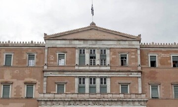 Ξεκινά στη Βουλή η συζήτηση του προσχεδίου του Προϋπολογισμού