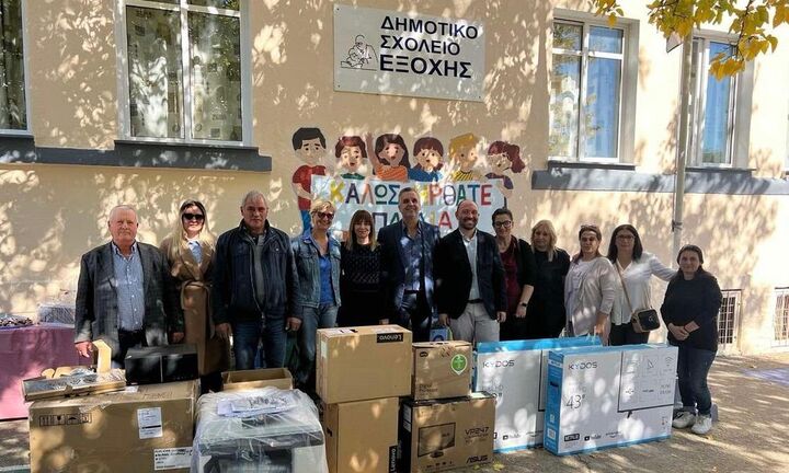 Η Sunlight Group υποστηρίζει σχολεία της Αν. Μακεδονίας-Θράκης με δωρεά τεχνολογικού εξοπλισμού