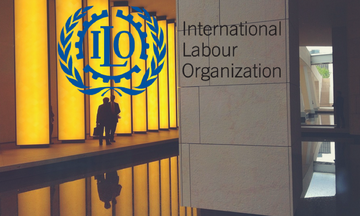 «Καμπανάκι» από ΟΗΕ: Σε εξέλιξη μια «βίαιη» επιβράδυνση της αγοράς εργασίας