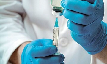Pfizer και BioNTech ξεκινούν δοκιμές για το κοινό εμβόλιο κατά του Covid-19 και της γρίπης