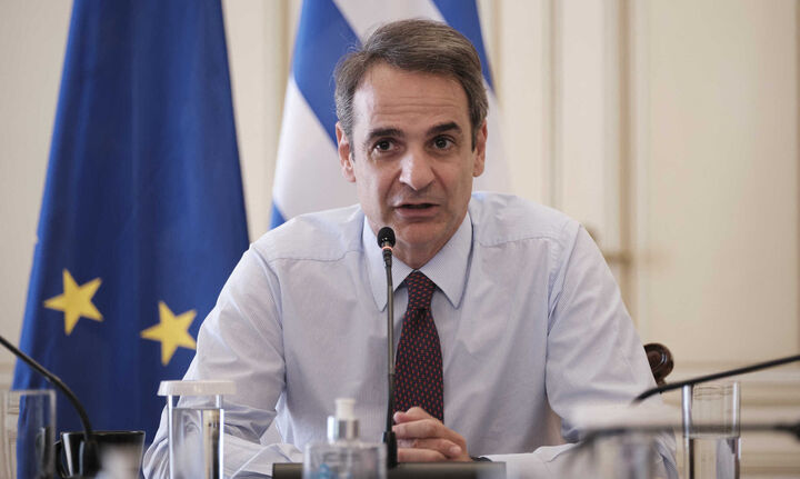 Μητσοτάκης στο Bloomberg: Η Ελλάδα ενεργειακός κόμβος για τη μεταφορά LNG - Η ανάπτυξη στο 6%