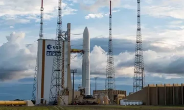 Hellas Sat 5: Τέλη 2025 με αρχές 2026 η εκτόξευση του νέου δορυφόρου