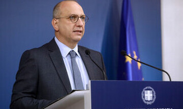 Οικονόμου: Δωρεάν Ευρωπαϊκή Κάρτα Νέων για 116.000 νέους