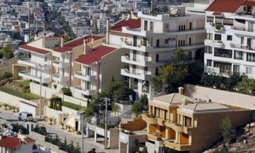 Υποχρεωτική ασφάλιση κτιρίων: Επιμένει η κυβέρνηση με νέα πρόταση 