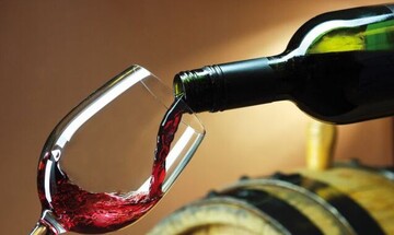 ΚΕΣΟΕ: Αυξήθηκε κατά 40% η κατανάλωση οίνου στην Ελλάδα την περίοδο 2021/2022