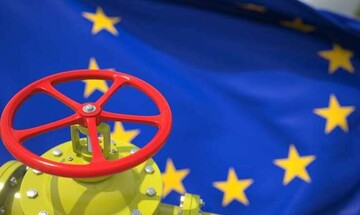 Ρωσία: «Aπαράδεκτο» το πλαφόν στην τιμή του φυσικού αερίου που ενέκρινε η ΕΕ