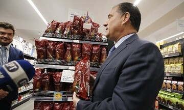 Γεωργιάδης: Φθηνότερο κατά 14% το «καλάθι του νοικοκυριού» από την 1η ημέρα που ισχύει