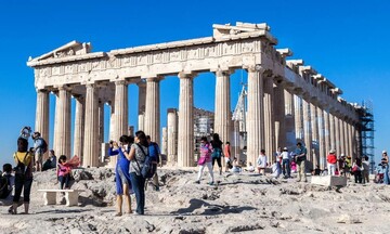 ΤτΕ: Εντυπωσιακά στοιχεία - Πάνω από 26 εκατ. τουρίστες επισκέφθηκαν την Ελλάδα μέχρι τον Οκτώβριο