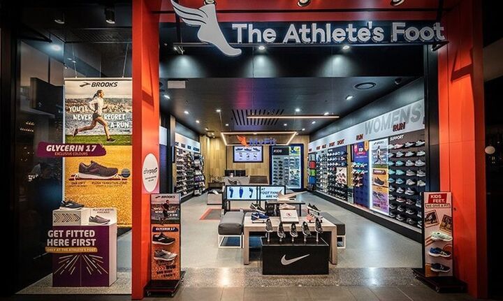 Όμιλος Fourlis: Πουλά τα 14 καταστήματα «The Athlete’s Foot» στην Ελλάδα 