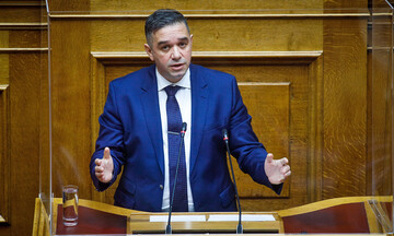 Εκτός βουλής ο Θέμης Χειμάρας - Τι αναφέρει στην επιστολή παραίτησης του