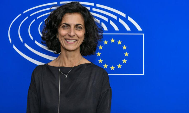 Le Soir: 389 τηλεφωνικές επικοινωνίες της Βελγίδας ευρωβουλευτή Μ. Αρενά με τον Αντ. Παντσέρι