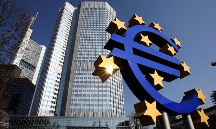 ΕΚΤ: Αισιόδοξη πρόβλεψη για «πολύ ισχυρή» αύξηση μισθών στην Ευρωζώνη μέσα στο 2023