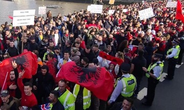 Αλβανία: Οργή στα Τίρανα για δηλώσεις Βρετανού υπουργού για τους Αλβανούς μετανάστες