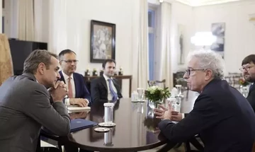  Συνάντηση Μητσοτάκη με τον Εκτελεστικό Διευθυντή του ESM