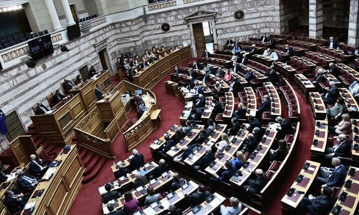  ΥΠΕΣ:Στην Βουλή η τροπολογία για το «δικαίωμα κατάρτισης συνδυασμών στις βουλευτικές εκλογές»
