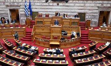  Βουλή: Ψηφίσθηκε ο νέος Κώδικας Ιδιωτικού Ναυτικού Δικαίου