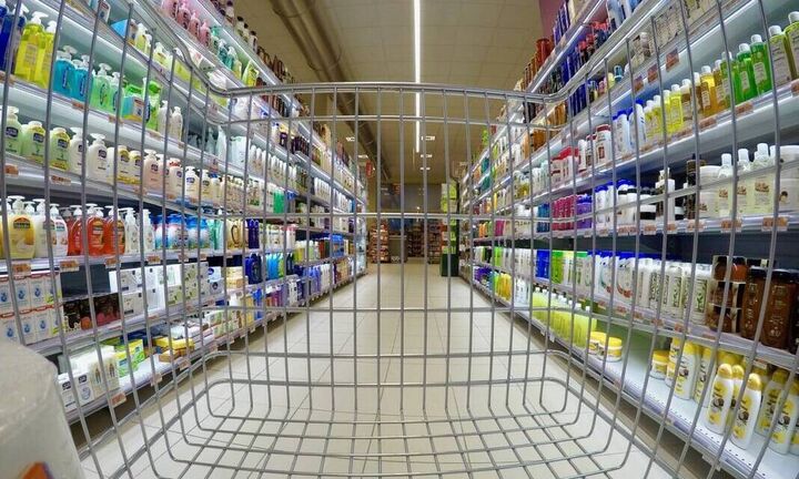 Γαλλία: Η κυβέρνηση ζητά από τα σούπερ μάρκετ να θεσπίσουν «καλάθι του νοικοκυριού»