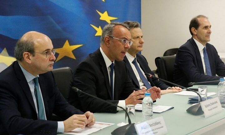 Το πακέτο των 7 παρεμβάσεων για συνταξιούχους, οφειλέτες, αγρότες - Βελτιώσεις στον εξωδικαστικό