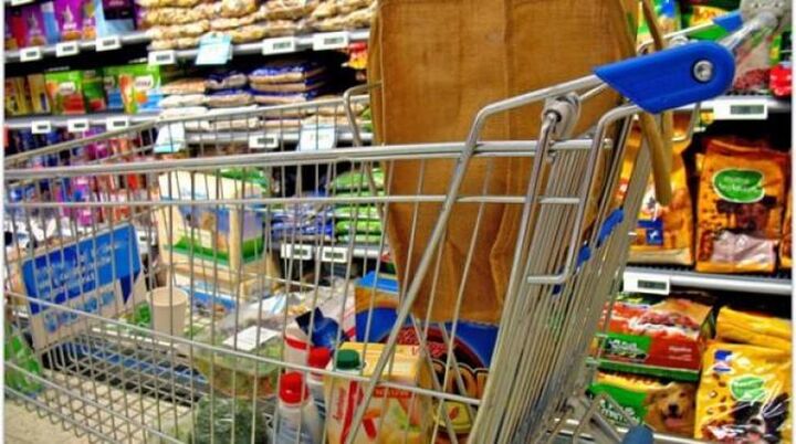 Γεωργιάδης: Οριακή μείωση τιμών για 17η εβδομάδα εφαρμογής του «Καλαθιού του Νοικοκυριού»