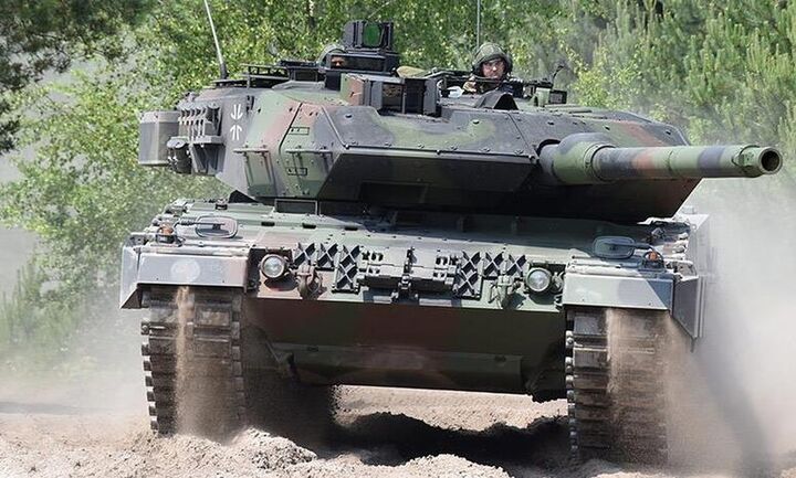 Σουηδία και Πολωνία θα παραδώσουν άρματα μάχης Leopard 2 στην Ουκρανία