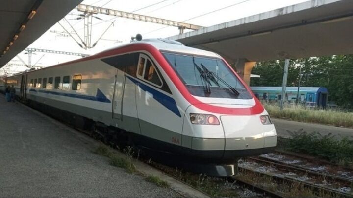 Hellenic Train: Με λεωφορεία από αύριο η μετακίνηση επιβατών σε ορισμένες διαδρομές