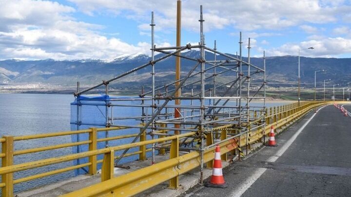 Παρέμβαση εισαγγελέα για τη γέφυρα Σερβίων-Ενδέχεται απαγόρευση διέλευσης