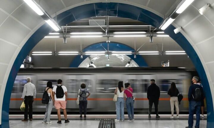 Εισαγγελική παρέμβαση μετά τα δημοσιεύματα για εισροή νερού στο σταθμό μετρό του Πειραιά