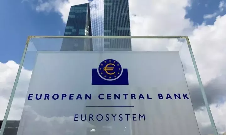  ΕΚΤ: Αντιμέτωπες με πρόστιμα 16 τράπεζες  για την μη αποκάλυψη στοιχείων για τον κλιματικό κίνδυνο