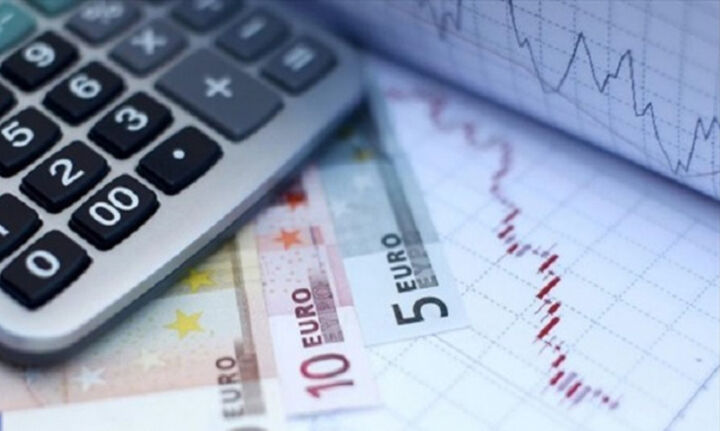 Προϋπολογισμός: Πρωτογενές πλεόνασμα 2,4 δισ. ευρώ στο τετράμηνο - Υπέρβαση των εσόδων κατά 13,5% 