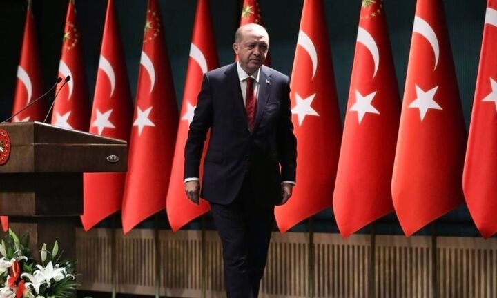 Spiegel: Υπαρκτός ο κίνδυνος τουρκικής χρεωκοπίας
