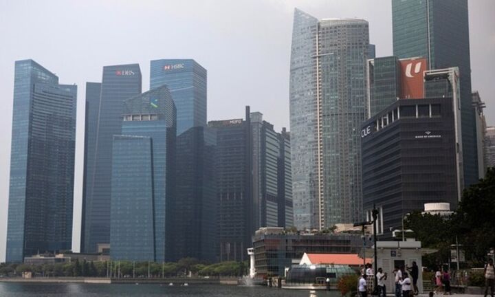 Η Σιγκαπούρη έγινε η ακριβότερη πόλη στον κόσμο για αγαθά και υπηρεσίες 