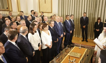 Ορκίστηκε η νέα κυβέρνηση - Οι πρώτες δηλώσεις των νέων υπουργών και υφυπουργών