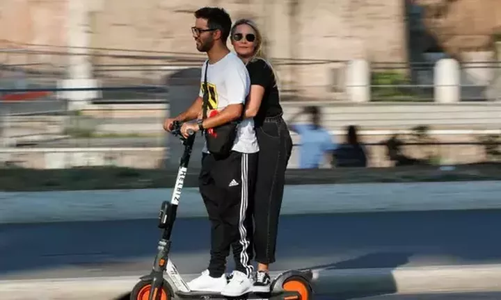 Ιταλία: Αυστηρά μέτρα για τα ηλεκτρονικά σκούτερ μετά από θανάτους και ατυχήματα