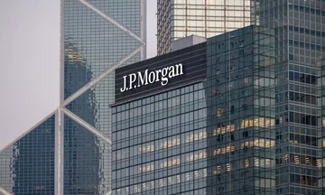 Αναβαθμίζει σε οverweight τις ελληνικές μετοχές η J.P. Morgan - Tο ράλι έχει δρόμο ακόμη