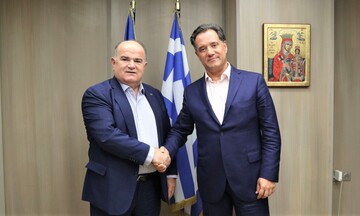 Η ψηφιακή κάρτα εργασίας στο επίκεντρο της συνάντησης ΓΣΕΒΕΕ - Γεωργιάδη