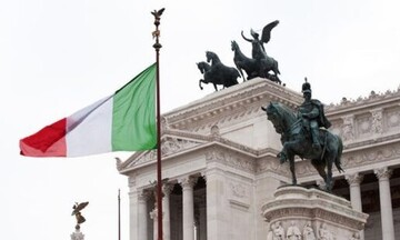 Ιταλία: Φόρο στα υπερκέρδη των τραπεζών επιβάλει η Μελόνι