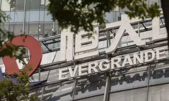 Ο κολοσσός ακινήτων Evergrande κήρυξε πτώχευση στις ΗΠΑ - Xρέη άνω των 300 δισ. δολαρίων