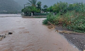 Κακοκαιρία: 2 νεκροί και 3 αγνοούμενοι ο έως τώρα απολογισμός - Πώς θα κινηθεί τις επόμενες ώρες