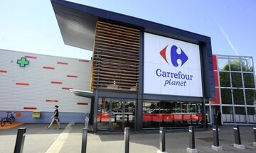 Γαλλία: Η Carrefour «καρφώνει» τους προμηθευτές της που μείωσαν την ποσότητα αλλά όχι τις τιμές