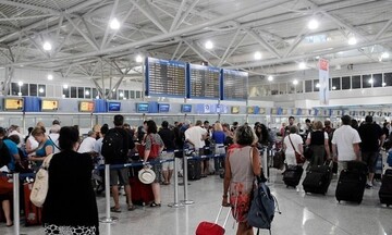 Χρονιά ρεκόρ το 2023 για τα ελληνικά αεροδρόμια - Στα ύψη η επιβατική κίνηση