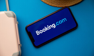 Bloomberg: Ευρωπαϊκό «μπλόκο» στο deal €1,6 δισ. της Booking με την Etraveli