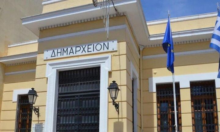 Περνά στους δήμους η μισθοδοσία των δημοτικών υπαλλήλων - Όλες οι αλλαγές στους ΟΤΑ