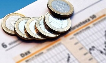 Με "τσιμπημένο" επιτόκιο 3,9% η έκδοση τρίμηνων εντόκων - Στο ένα δισ οι προσφορές