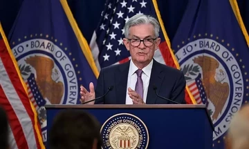 "Σήμα" Πάουελ (Fed) για νέες αυξήσεις επιτοκίων - Ο πληθωρισμός παραμένει ακόμη υψηλός 