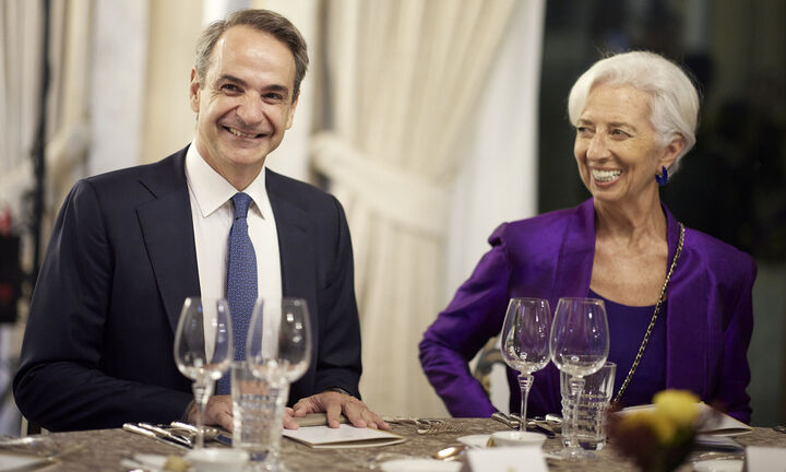 Το νυχτερινό «μήνυμα» Κυριάκου για τις τράπεζες και η προτροπή δισεκατομμυρίων της Κριστίν