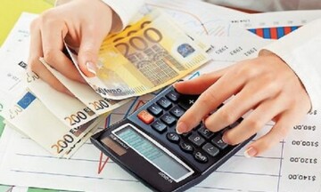 Κατά 7,6% αυξήθηκε το διαθέσιμο εισόδημα των Ελλήνων το 2022 – Αύξηση 14,3% στην κατανάλωση